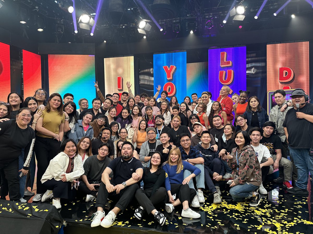 TaongGrasya__'s tweet image. Blessed to have been part  of this bunch of creative, kind and hardworking peeps! Maraming salamat, @YourLuckyDayNa Family! I will forever treasure our ngarag but happy 12 episodes! No goodbyes!!! Just... See you again!#ThankYouLuckyFam #ItsYourLuckyDay