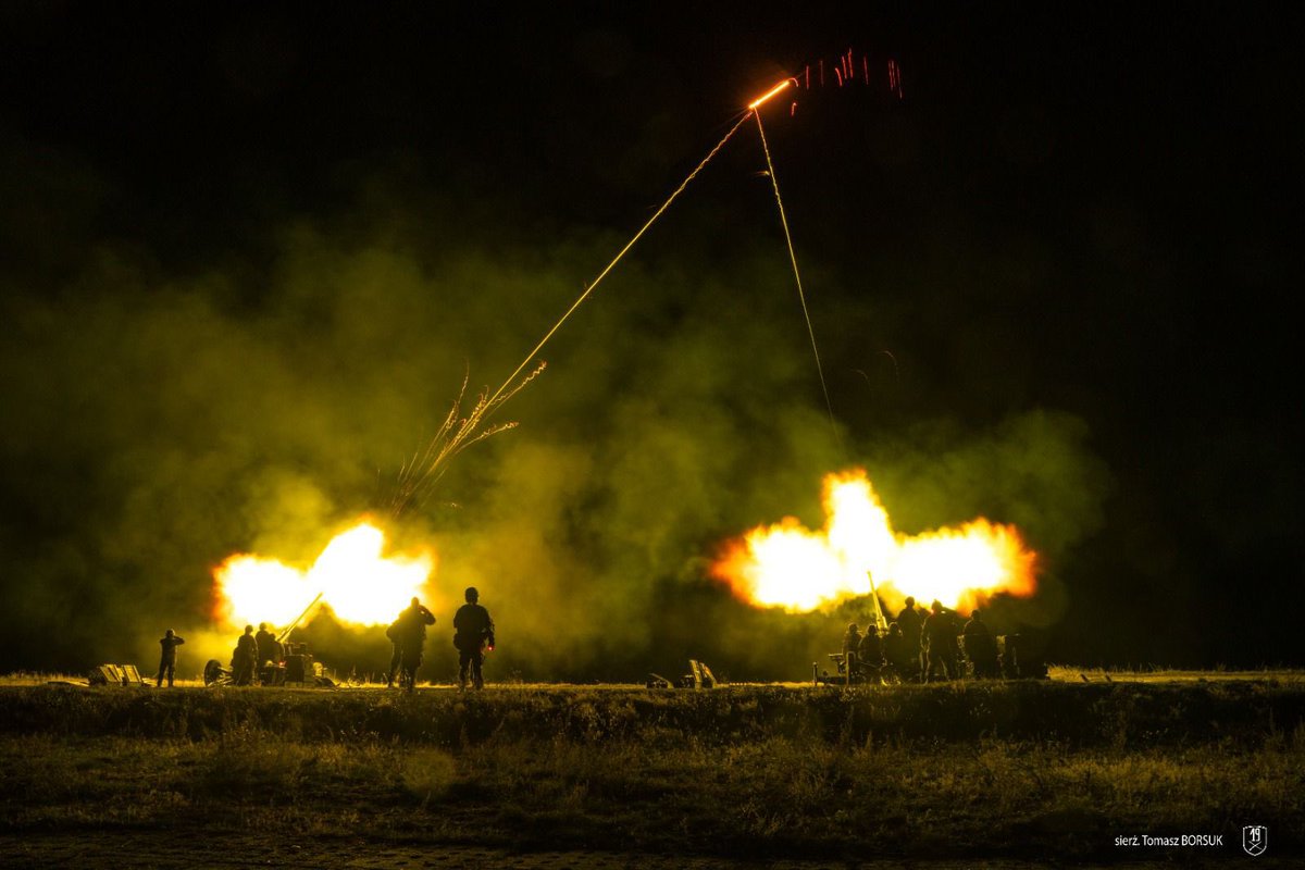 Zelazna_Dywizja's tweet image. 📸 Strzelanie nocne przeciwlotników Żelaznej Dywizji.  
📍Ustka