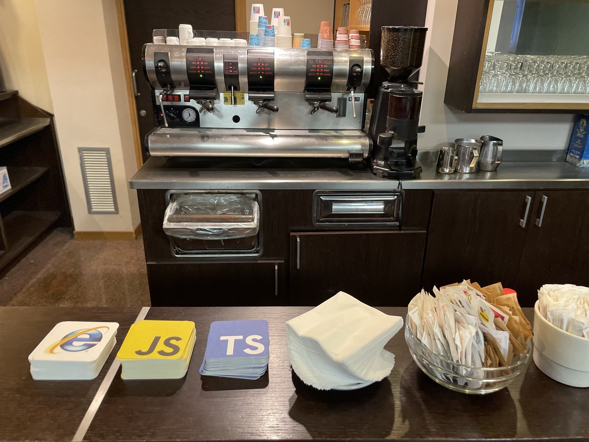 Buongiorno  ReactJsDay! 👋 Stop by our booth for a refreshing caffè macchiato and grab a coaster with your favorite browser logo.  🇮🇹👨🏼‍💻☕️

#js #react #conference #Verona #webdev