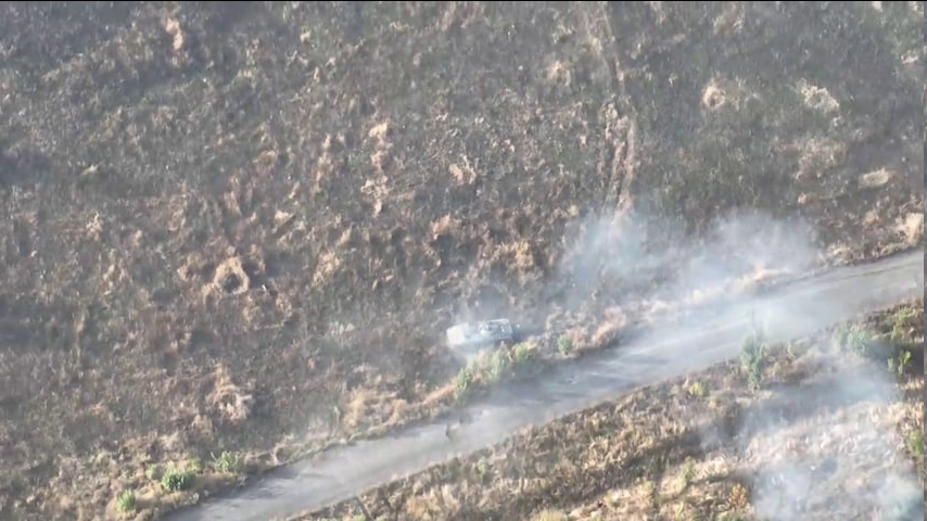 wildwildmapper's tweet photo. @GeoConfirmed @UAControlMap This BMP was destroyed 10 OCT 2023 by 110th mechanized brigade
https://t.co/b4U00A4APX
And the answer was simple, this BMP can be seen in the satellite image published by Deepstate and in the video from LUFTWAFFE
https://t.co/pve1jGDzSU
https://t.co/3H0qu3Ap3h https://t.co/bANwfnWqYh