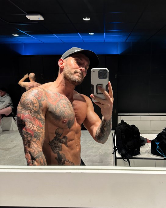 After gaining 5kg on holiday with zero guilt and absolutely no regrets I&rsquo;ve now dropped 3kg but here&rsquo;s