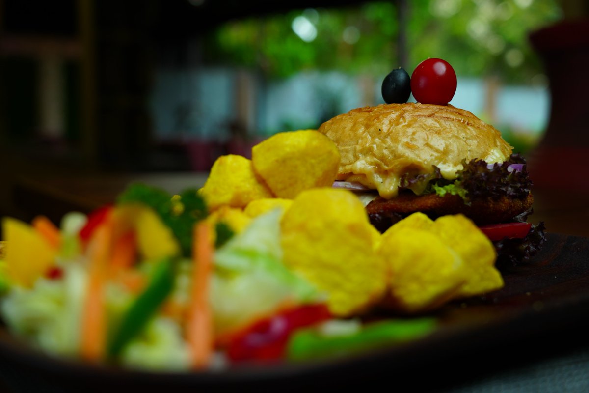 GardenlightUg's tweet photo. For the last four #days, we assume the road has been rough and tough to make it to this day due to various #life demands among other factors.

Thus, we are inviting you to our "Weekend Special" that will you and yours the relief you deserve. https://t.co/vw07gKVc7c