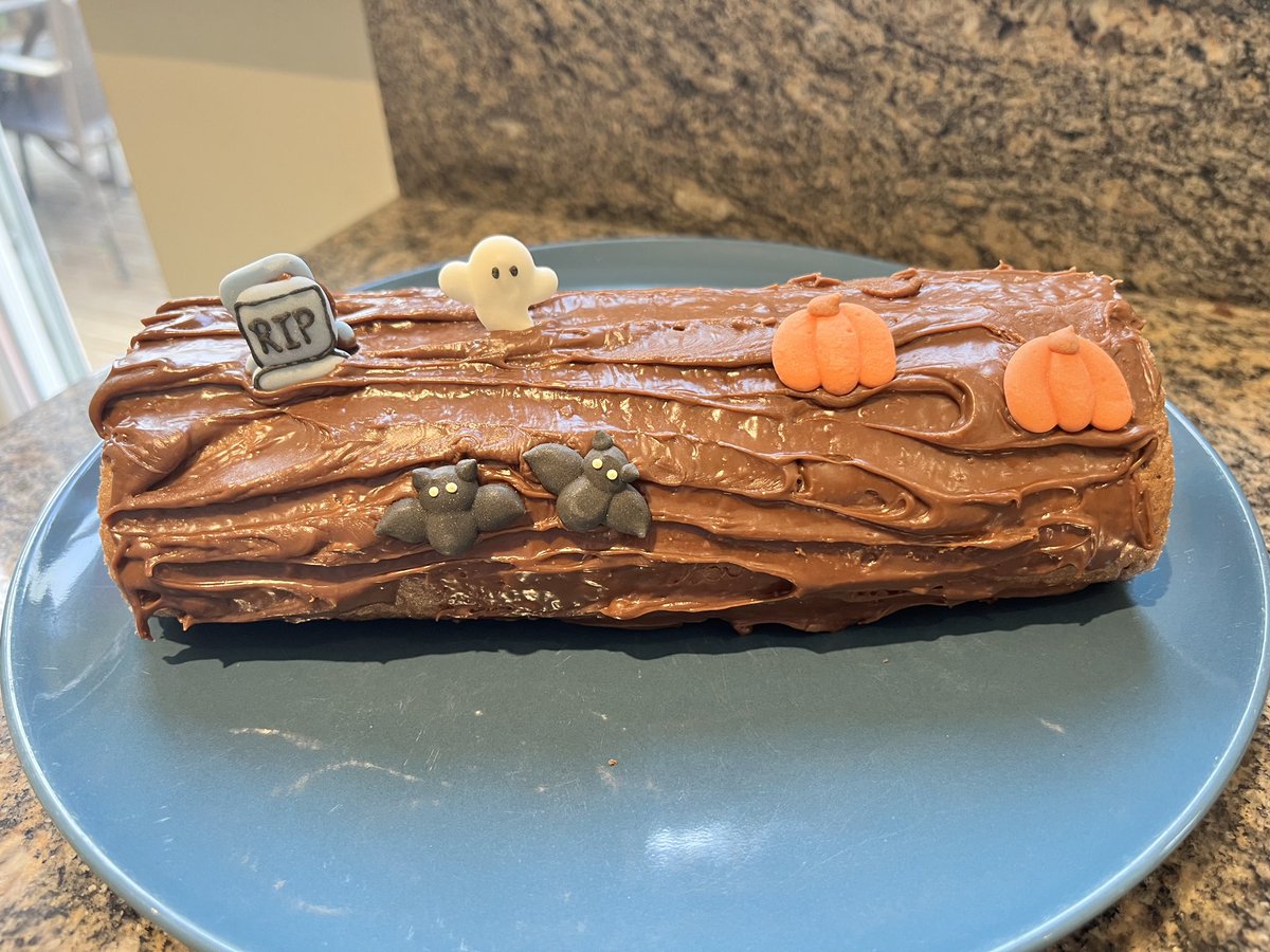 AGS_FT's tweet photo. Day 2 of the half term challenge brings more spook-tacular delights!! 
Georgie S made a pumpkin &amp; cobweb covered cake, Felix C upskilled his Swiss roll recipe he made in school, while Evie C has made marbled muffins oozing with ‘gooey blood’ 👻
#aimshigh #takesrisks #AGSlearner https://t.co/EQe0ywl8J6