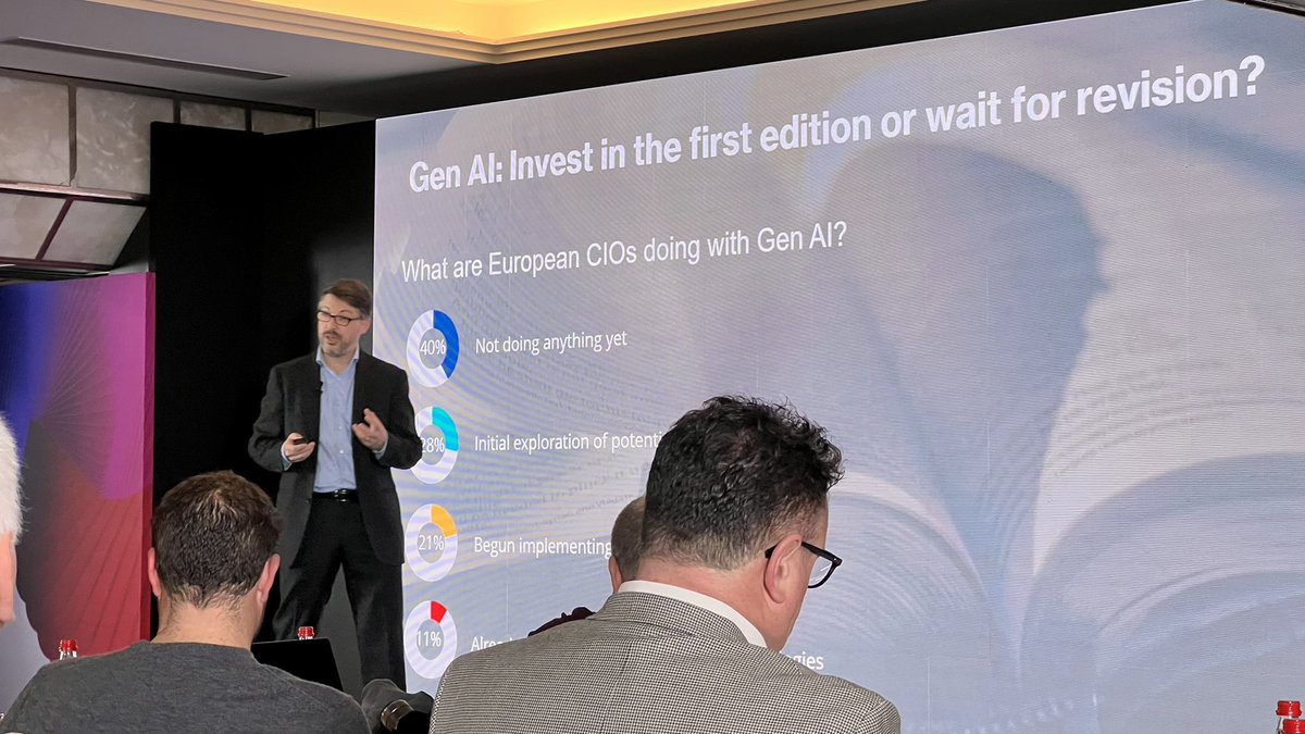 Visiting Paris for the <a href="/HitachiVantara/">Hitachi Vantara</a> Exchange event with 60 IT leaders from across Europe. <a href="/IDC_EMEA/">IDC EMEA</a> ’s David Clemente currently on stage presenting the European CIO agenda