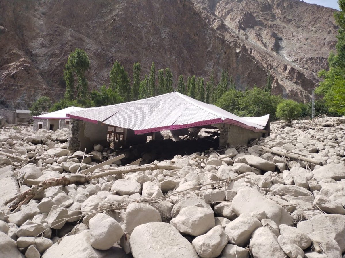 Stuart Dunning rockavalanches.bsky.social (@rock_avalanches) on Twitter photo Want a funded 3.5 yr PhD finding debris flow fans globally and thinking about how we quantify and reduce risk? Come to <a href="/NCLPhysGeog/">NCL Physical Geog</a> by applying to our <a href="/ONEPlanetDTP/">ONE Planet DTP</a> project: tinyurl.com/Debrisflows & tinyurl.com/32rf5byv for application process. Want a funded 3.5 yr PhD finding debris flow fans globally and thinking about how we quantify and reduce risk? Come to <a href="/NCLPhysGeog/">NCL Physical Geog</a> by applying to our <a href="/ONEPlanetDTP/">ONE Planet DTP</a> project: tinyurl.com/Debrisflows & tinyurl.com/32rf5byv for application process.