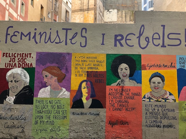 Check our our new Virtual Special Issue on: 'Feminist Theories and Activist Practices' journals.sagepub.com/topic/collecti… introduced by a Perspectives Article by Professors Marianna Fotaki @uniofwarwick & Alison Pullen @ProfPullen @Macquarie_Uni 'Feminist Theories and Activist Practices…