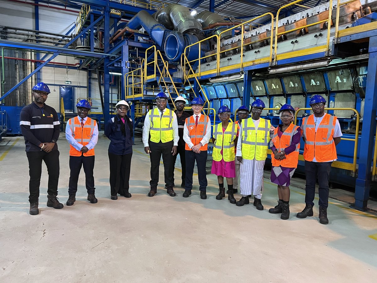Fred Mvondo, our MD in Cameroon, was delighted to host the British High Commissioner His Excellency @barrylowen at our Dibamba power plant earlier this week. Mr. Lowen toured the plant and our offices and met management and staff. @UKinCameroon