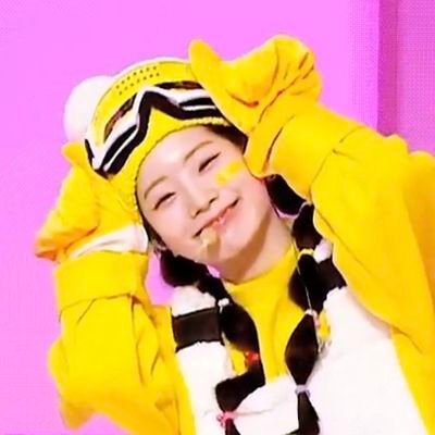 922N528D's tweet photo. 피카츄 둡깅이 💛 https://t.co/oTdL6fhpKZ