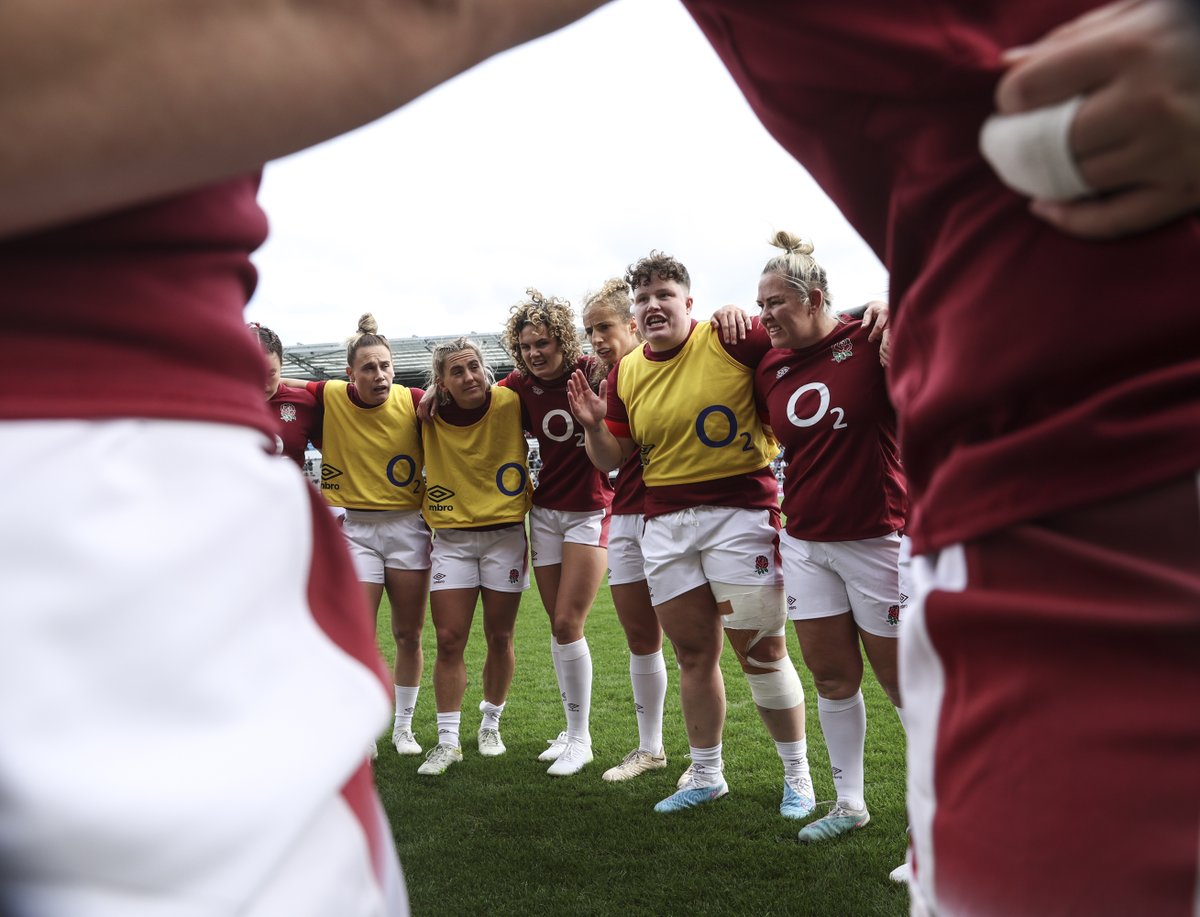 Congratulations to our Red Roses for another win in New Zealand this morning against Canada  🌹#WearTheRose