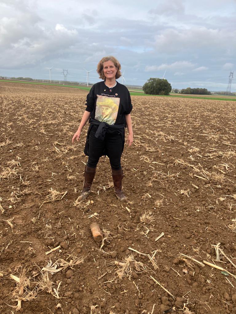 belindajohn71's tweet photo. Gives a whole new meaning to โ looking fur shells ๐ ๐๏ธโ #ironharvest #sommebattlefield #fieldwalking #walkingtheSomme #19141918 #happyasapiginmuck https://t.co/pAoPPbbjna