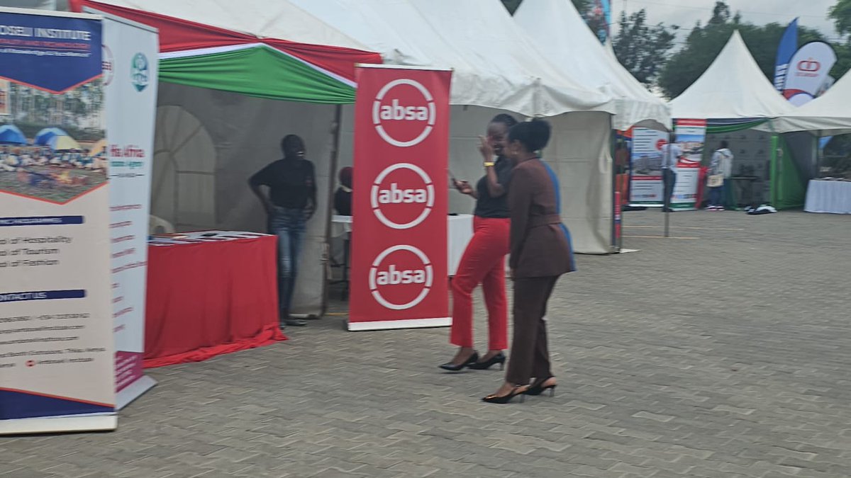 Krepublics2_'s tweet photo. Thi is the ultimate business and technology conference in Kenya. Register today and join us for a day that will change your business forever
#CitamBusinessForum 
BusinessMindShift  AttendCitamSMEConference https://t.co/VtlAJLkf1P