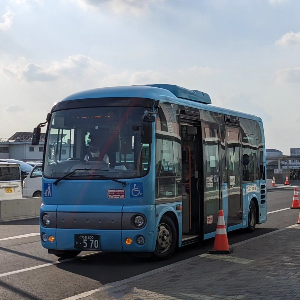 PlanOyamaGo's tweet photo. おーバスが10月から市役所を経由しています!
10/1からの経路・ダイヤ改正でおーバス(@Oyamacity_O_bus)が更に便利に。渡良瀬ラインが小山市役所を経由するようになりました。
▼おーバス情報はコチラ(小山市ホームページ)
https://t.co/jqxbnyHvwr
#小山市 #planoyama https://t.co/eiT4vu9XKW