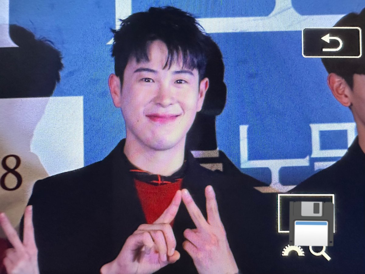 tiny__po's tweet image. 231027 뉴 노멀 언론배급시사회

지훈아  잘했어 👍🏻

#피오 #표지훈