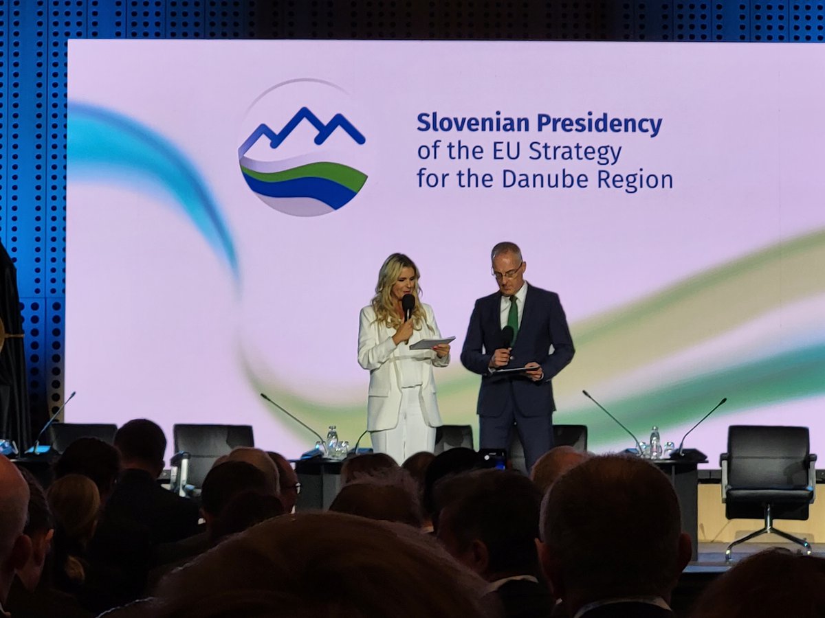#Si40forEU with #FUDŠ was participating in the 12th Annual Forum of the EU Strategy for the Danube Region, which took place on Brdo near Kranj, on 24. and 25. October.
