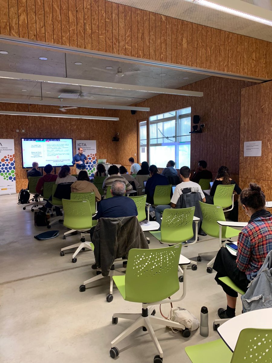 sostenipra's tweet photo. Yesterday we got the chance to discuss #PIEC23 and #PROENCAT2050 with key stakeholders in the Spanish energy transition. We identified many challenges and shared our findings with policy-makers. Next stop: more living lab developments in @LivenResearch @Crismadlop! https://t.co/Wx2G0lwdM6