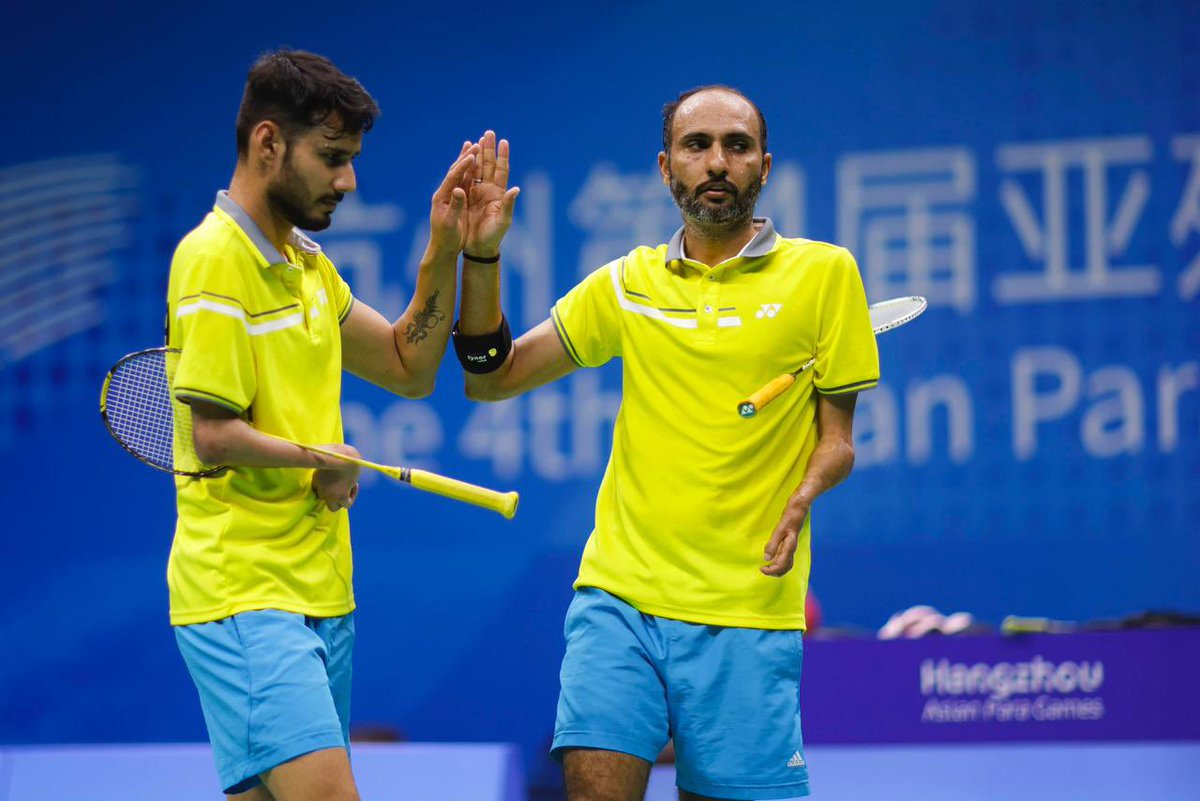 Another Remarkable Silver For India 🏸 A truly commendable effort by the dynamic duo, @ChiragBaretha and @Rajkuma29040719, for securing 🥈 in the Men's Doubles SU5 category at #AsianParaGames2022 Their remarkable synergy, talent, and sheer dedication have brought home a…