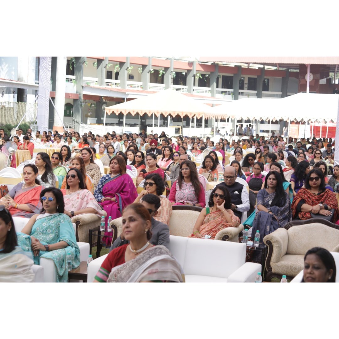 OfficialAwwa's tweet photo. "In Spirit of Literary Excellence"
Mrs Archana Pande, President #AWWA inaugurated the #AWWA Literary Festival #Abhivyakti Season-3. https://t.co/Bfr87v4acm