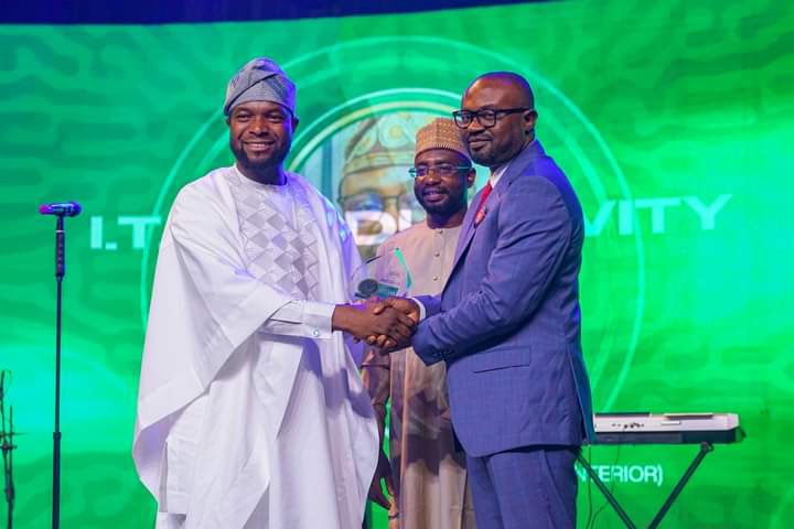 Two out of my main guys in this administration 
@BTOofficial of @MinOfInteriorNG 
and @bosuntijani of @FMoCDENigeria 
Congratulations to @BTOofficial 
who was honored with a honorary IT productivity award at the Digital Nigeria 2023 dinner night organised by @NITDANigeria