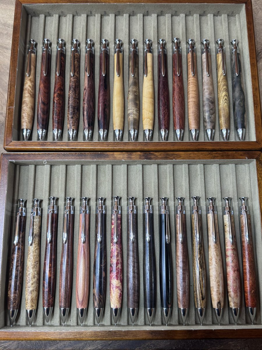 🐖こぶた連絡🐖
<a href="/sanshin_craft/">三神クラフト</a> 様のご助力により
オリジナルのMP金具が完成しました😊🙏

純国産の高品質な内部機構でしっかりとしたノック感がとても良いです😊