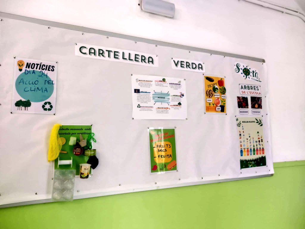 Escola la Parellada tweet media