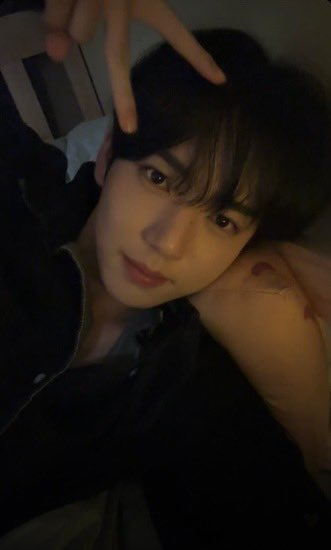 U_bit__'s tweet photo. 유진이 라방으로 트태기 극보옥..🥲🥲 https://t.co/lKUxrIrs6F