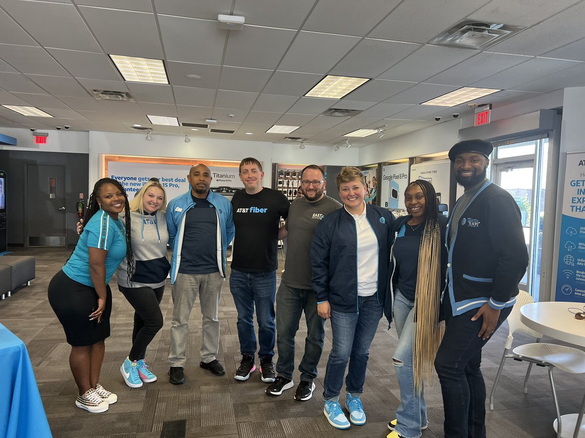 Tyler Whitt (@southeastsem) on Twitter photo Spent some great time in Memphis, TN this week with our <a href="/SoutheastStates/">Southeast States</a> family visiting stores, and taking in the <a href="/memgrizz/">Memphis Grizzlies</a> season opener. #LifeAtAtt Spent some great time in Memphis, TN this week with our <a href="/SoutheastStates/">Southeast States</a> family visiting stores, and taking in the <a href="/memgrizz/">Memphis Grizzlies</a> season opener. #LifeAtAtt