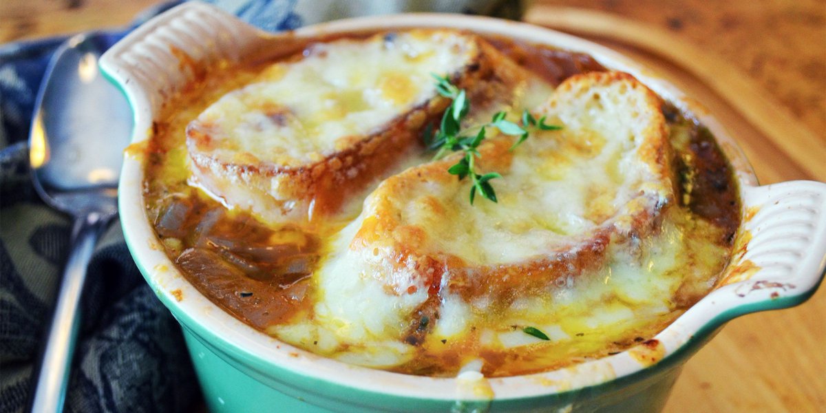 andrewzimmern's tweet photo. In 1992, I started work at a French bistro in Minneapolis that for the longest time served the best onion soup I ever tasted. Here is that recipe. https://t.co/eH6lqQmqnM https://t.co/SAQf7y0Voj