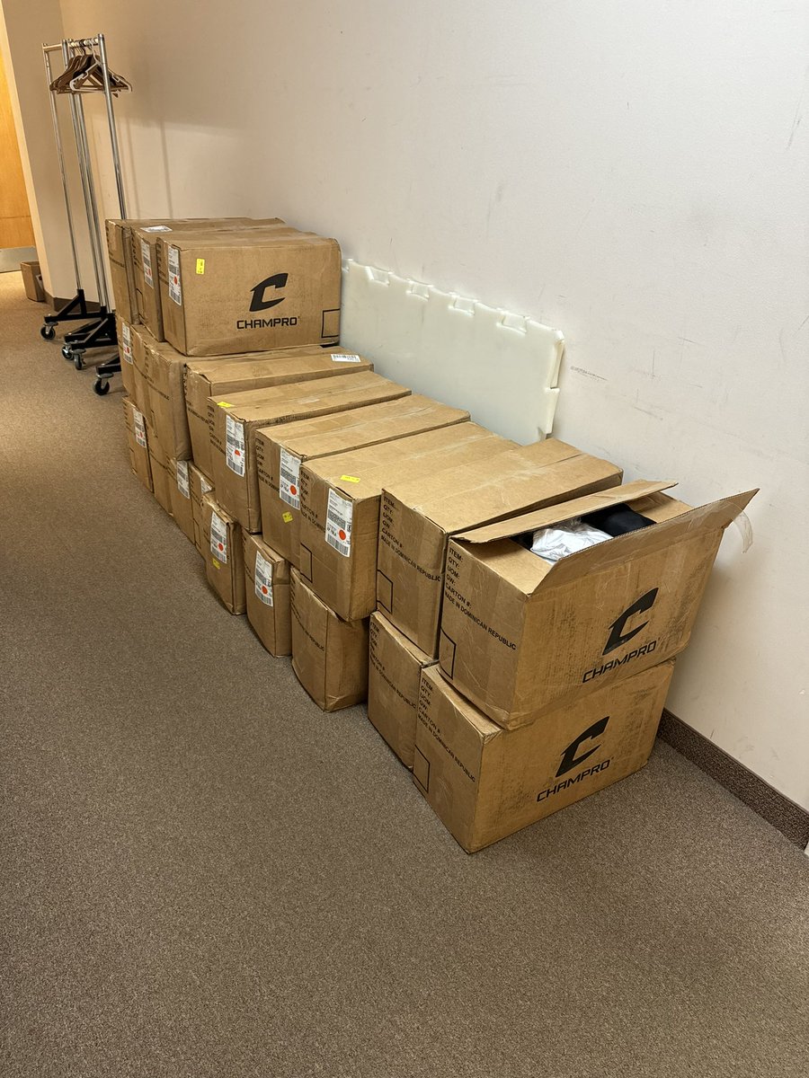 ApparelEth's tweet photo. The start of many boxes coming in of jerseys and socks for the Chaska Chanhassen Hockey Association! 

#sublimation #customjerseydesign https://t.co/pqzTaCgkgA