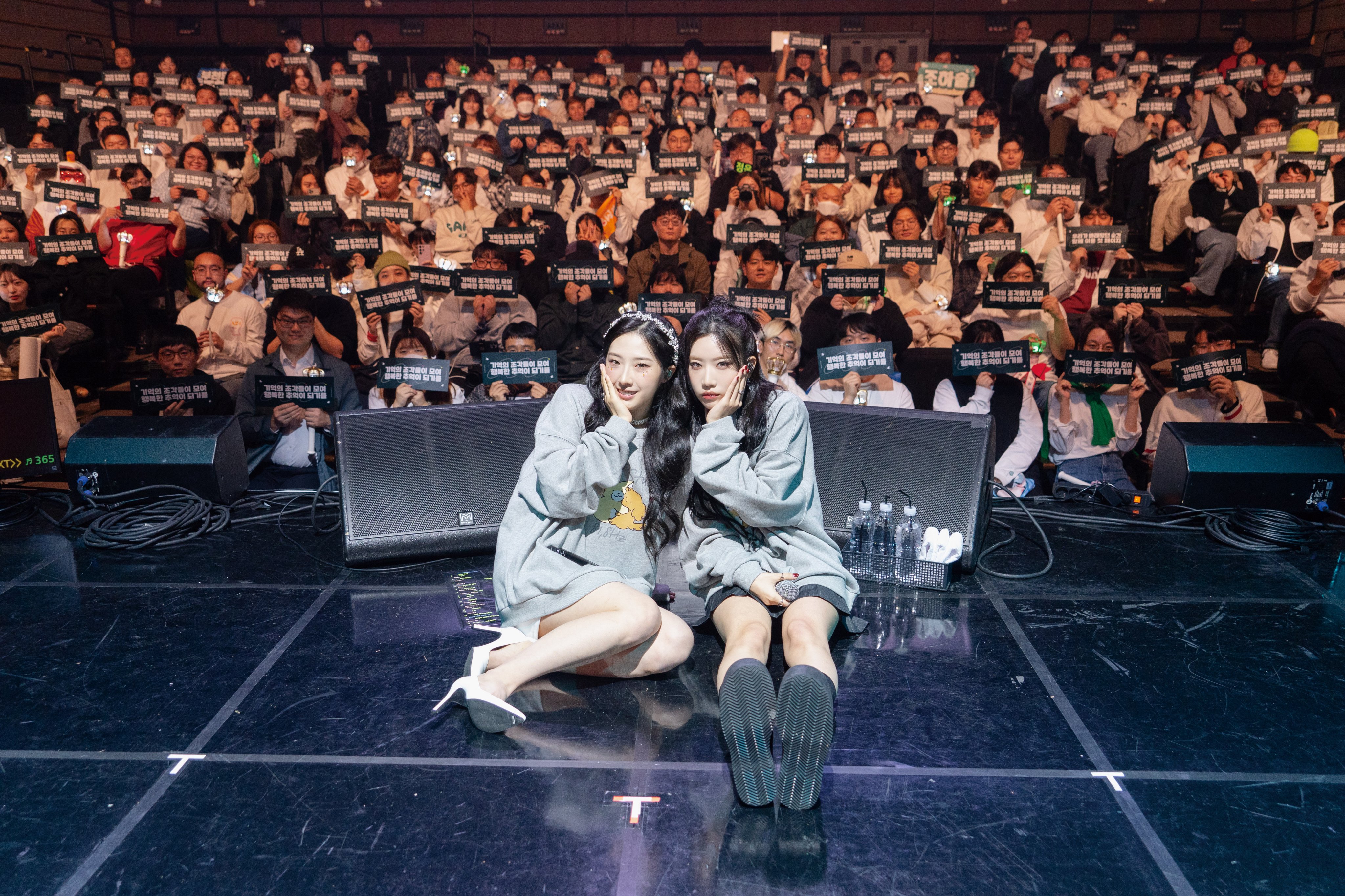 F9c1VpCbUAAfUHl?format=jpg&name=4096x4096