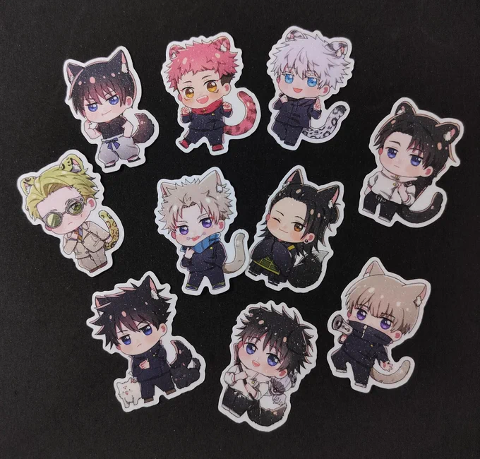 สาเหตุที่ออกจากวงการทำกลิตเตอร์ไม่ได้เพราะมันน่ารักขนาดนี้  รอบนี้ของจจสกับฮงไกทำแบบกลิตเตอร์ขอบขาวค่ะ น่ารักตะโกน ฮือ #YOLOartmarket2023 #ca8 #comicavenue8