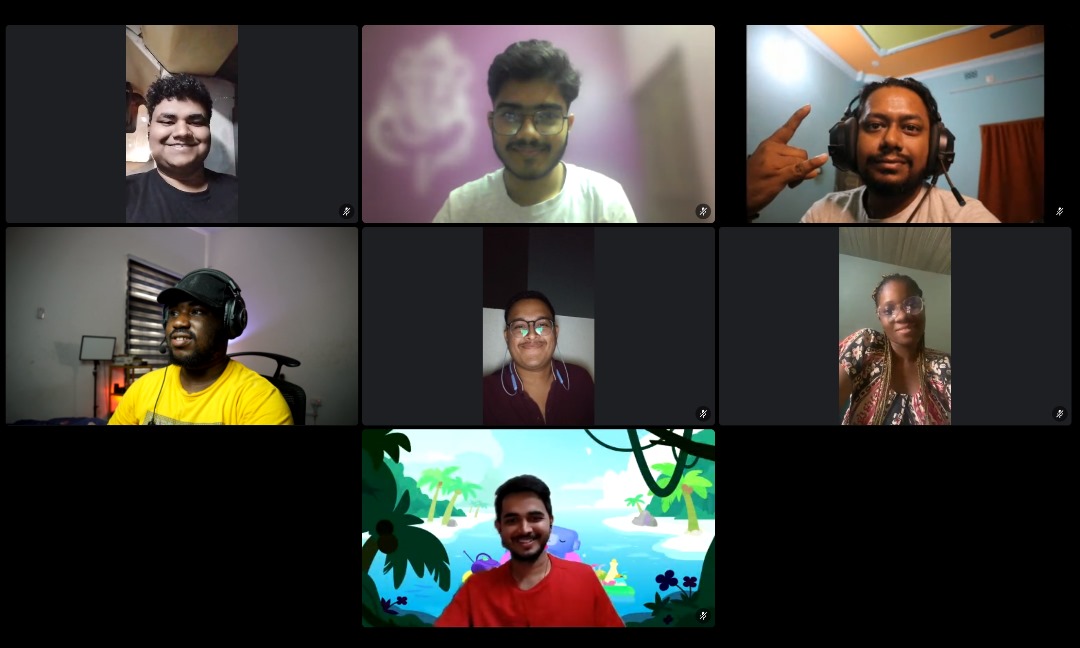 Hasnain_Makada's tweet photo. Saying goodbye is a hard thing, especially when you've been attached to a group of friends for a pretty long time that they've been converted to homies.

PS: CCOs have been graduated today @ShowwcaseHQ 🎓🎓🎓 https://t.co/vhwNxKOUO0
