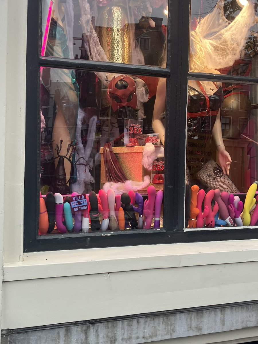 K6HolteEnd's tweet image. Villa everywhere in Amsterdam #avfc