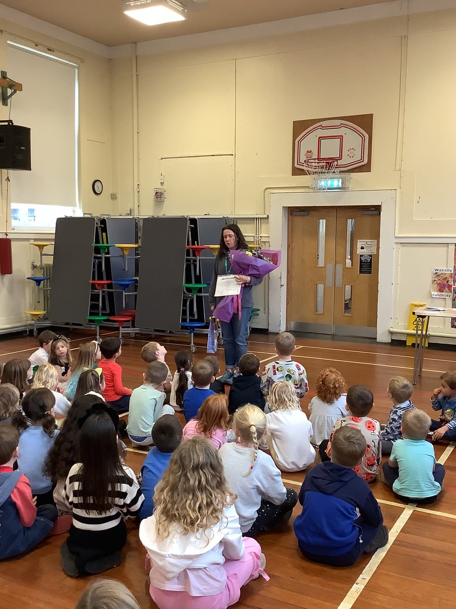 AuchinlochPrim1's tweet photo. We had a very special Auchinloch Allstar award at assembly today! 🌟

Good luck at your new school, @MsMcCr.  We will miss you, but we know that you will keep in touch! 🤩 https://t.co/xeRNH69REF