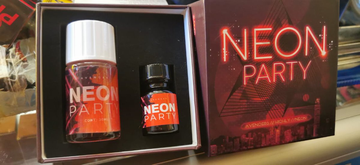 Poppers_mx1's tweet photo. ¿Te quieres ganar unos poppers edición especial en su cajita? 
🌈
Completa los siguientes pasos:
1. Sigue esta cuenta 😍
2. Dale RT 👌
3. Toca el ❤
4. Comenta tu rol 🍆🍑
*válido solo para personas en CDMX
*se elegirá al azar en los comentarios
*se anuncia el ganador 
31/OCT/23 https://t.co/H0OgcgOOPb