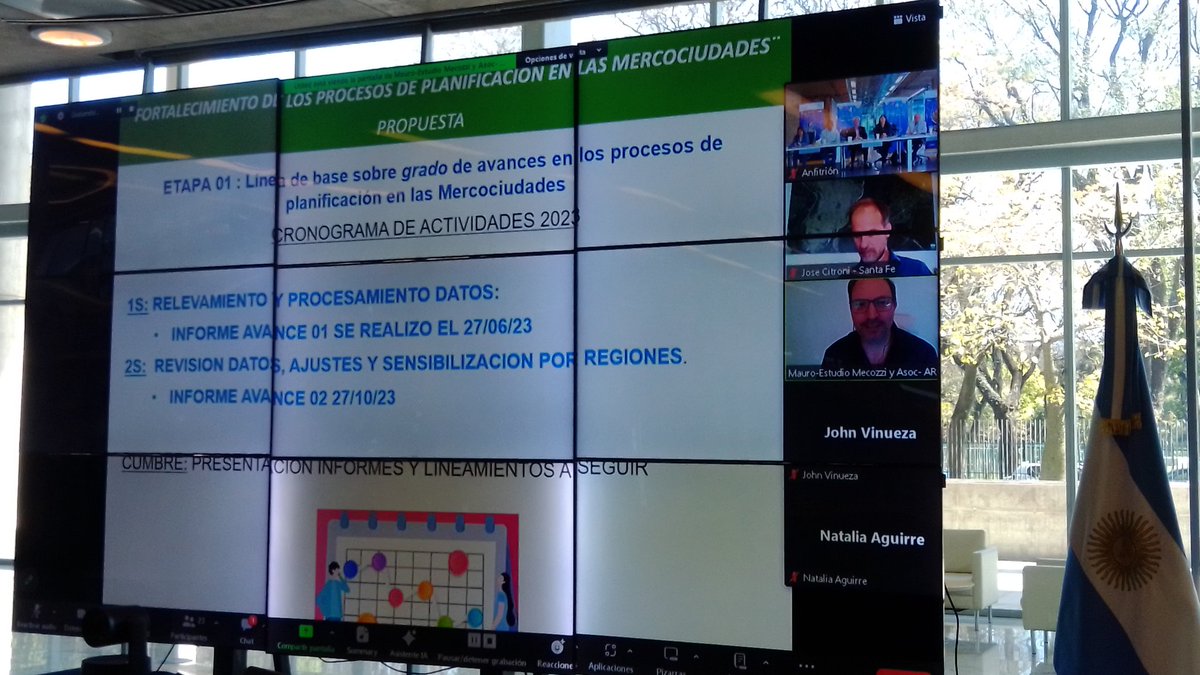 UTPlanifEstrat's tweet photo. El Cdor. Mauro Mecozzi, de la ciudad de la Cruz, Corrientes, presentó el Segundo Informe del Relevamiento de Planes Estratégicos e Instrumentos de Planificación https://t.co/iXXwmvqugI
