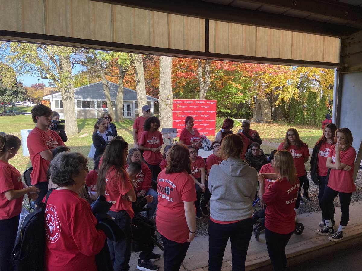 Guilderland Unified Bocce team getting a peep talk from Coach Relyea before starting the season culminating tournament at the Italian American Club sponsored by the Special Olympics of NY. @theAEnews @GHS_unified @GoDutchAthletix @GuilderlandCSD