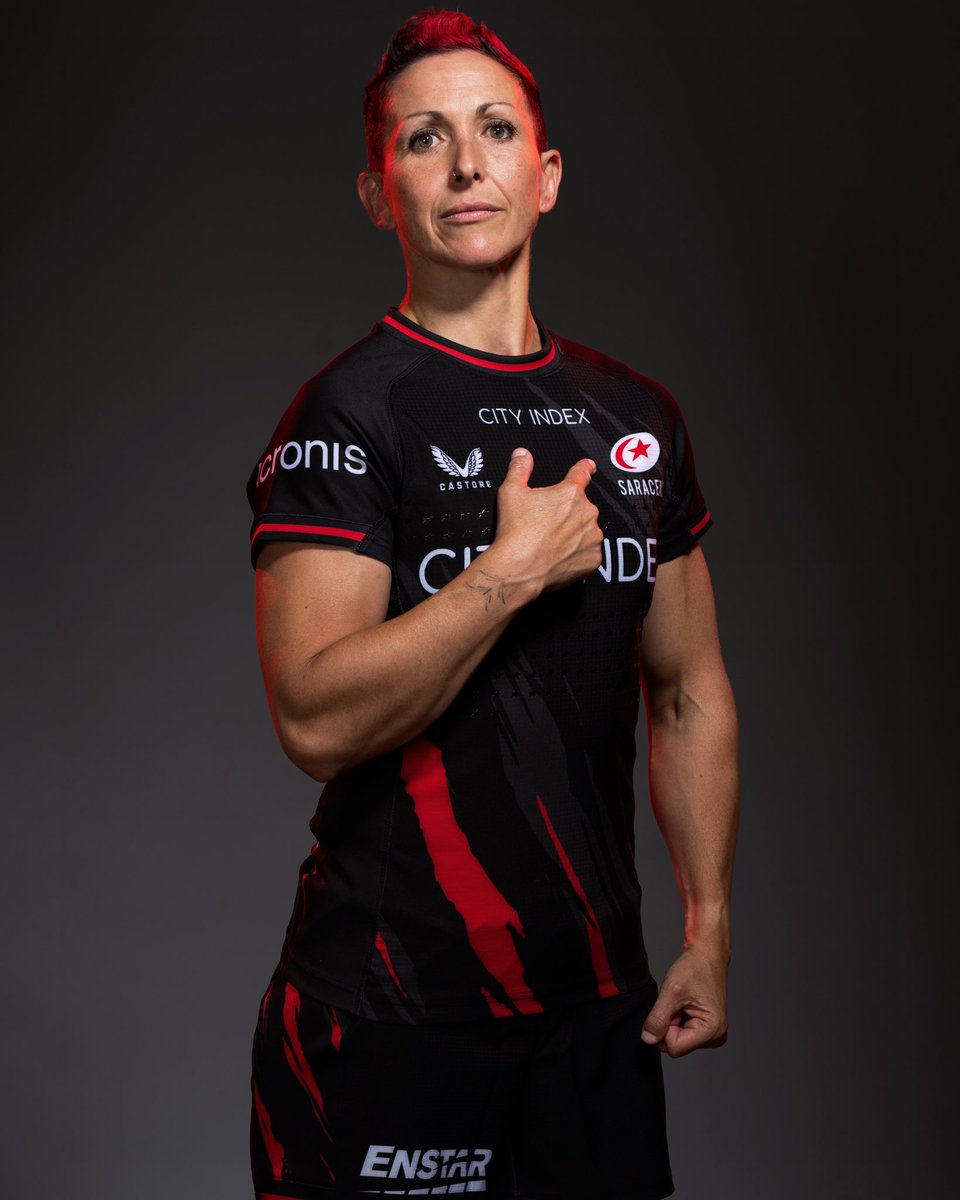 Feeling proud to wear the shirt for the 330th time @Saracens @SaracensWomen @SaracensHighSch