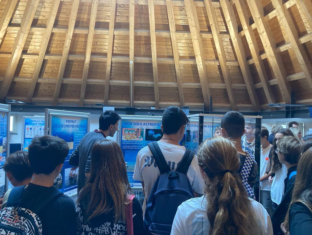 CLICproject's tweet image. Nel laboratorio del @festivalscienza di CLIC dovrete risolvere il mistero di un tesoro nascosto negli abissi  marini. Partecipate anche voi a questa emozionante caccia al ladro!
Ancora qualche posto prenotabile sul sito del #festivaldellascienza
festivalscienza.it/programma-2023…