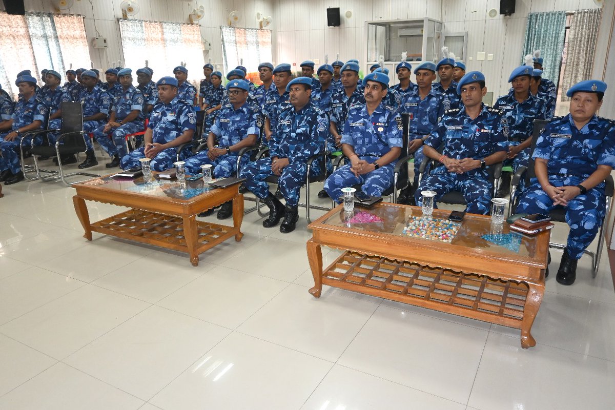 106BNRAF's tweet photo. Today "On 27/10/2023, 106bnraf organised closing ceremony for the successful completion of a 3-week RAF induction training sl no 25(unit level) for NGO'S. Total 31 candidates completed the program, with 3 trainees recognized as the best. https://t.co/czB1Tj5D5E