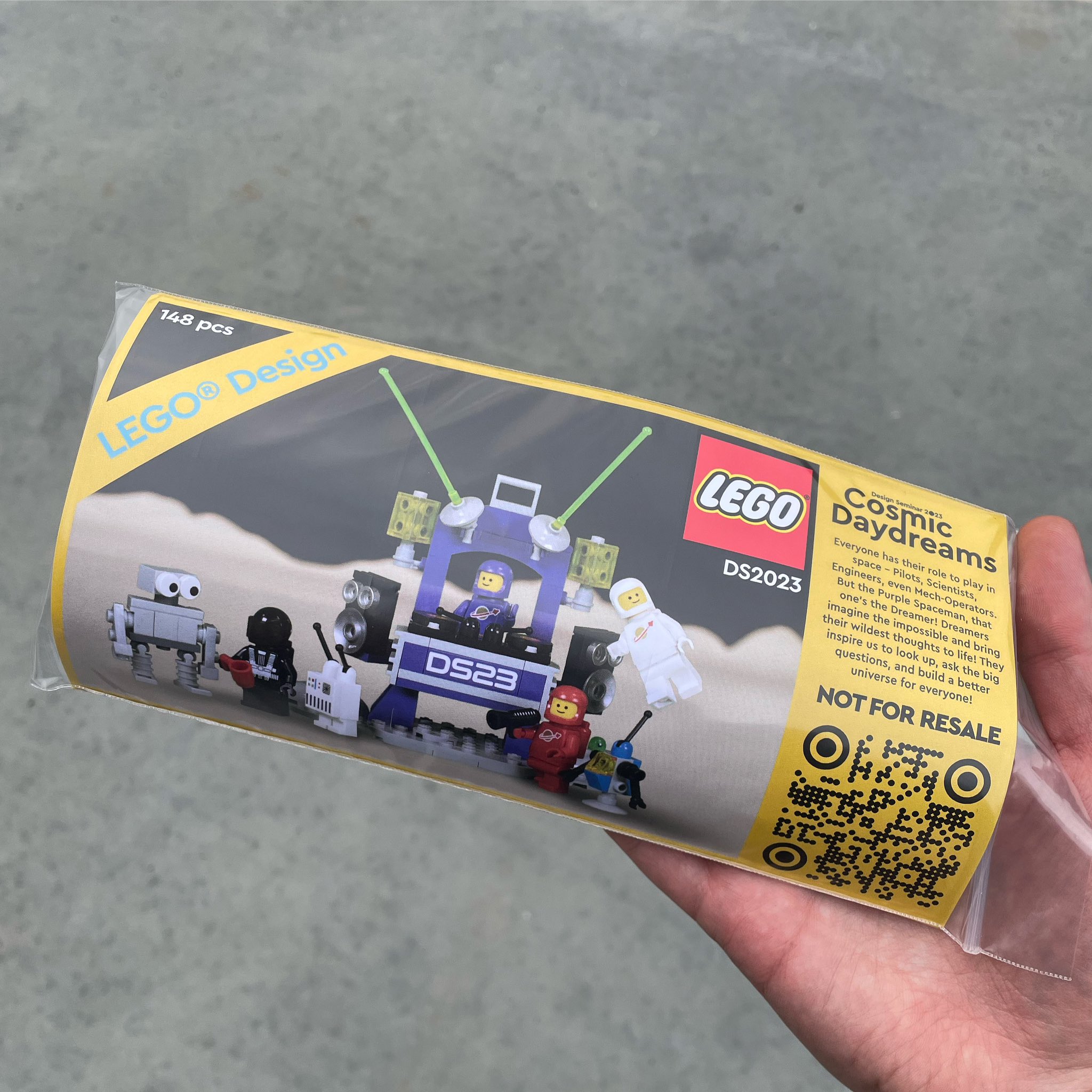 Justin Ramsden on X This year s LEGO Design Seminar gift is out of this world AFOL TFOL LEGOemployee https t dSeuLeJA0s X