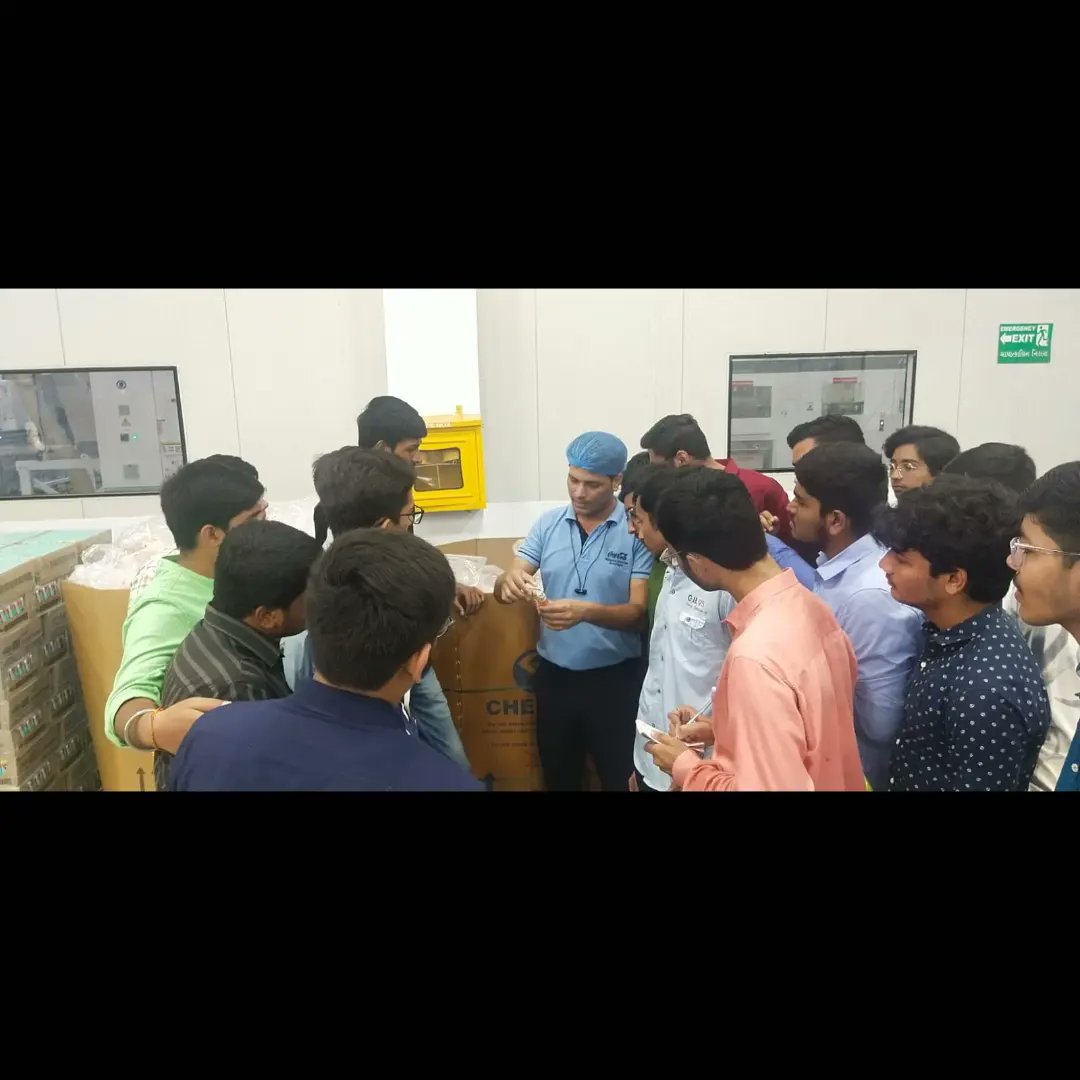 _JGUniversity's tweet photo. First year iMBA Students of JG University embarked on an enriching educational journey as they ventured to The Hindustan Coca-Cola Beverages factory as an integral component of their academic curriculum. https://t.co/F7KsTtL2ds