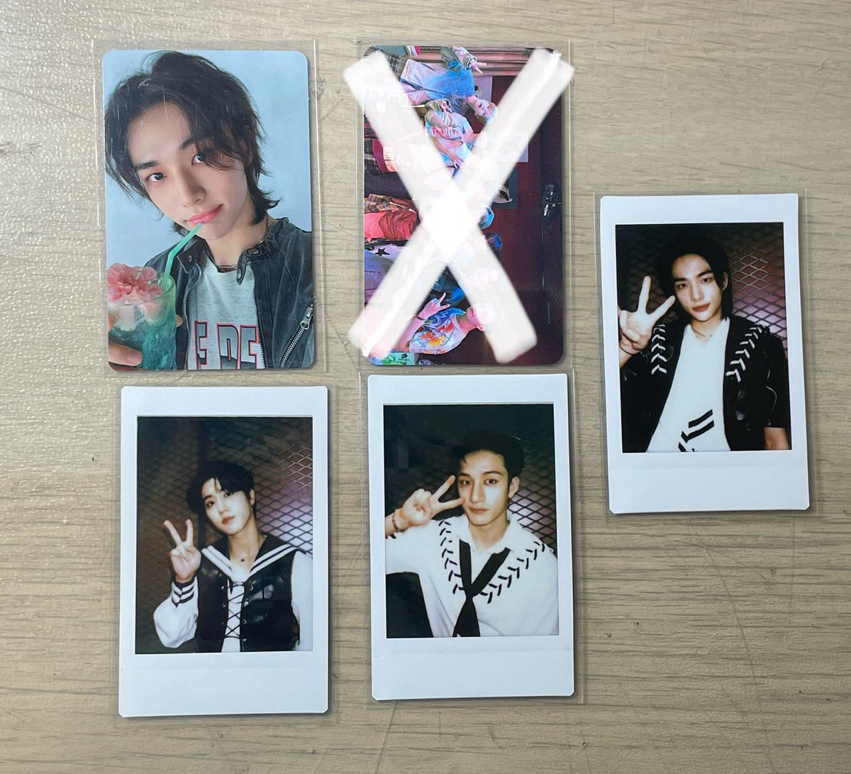 Yuha_0304's tweet photo. 제시해서 갠주세요

ㅅㅊㅇ) 방찬 리노 창빈 현진 한 필릭스 승민 아이엔 스키즈 스트레이키즈 포카 미공포 특전 콘서트 사웨 영통 팬싸 팬미 양도 분철 일본 포카 분철 양도 straykids hyunjin felix https://t.co/MgidtS8FC6
