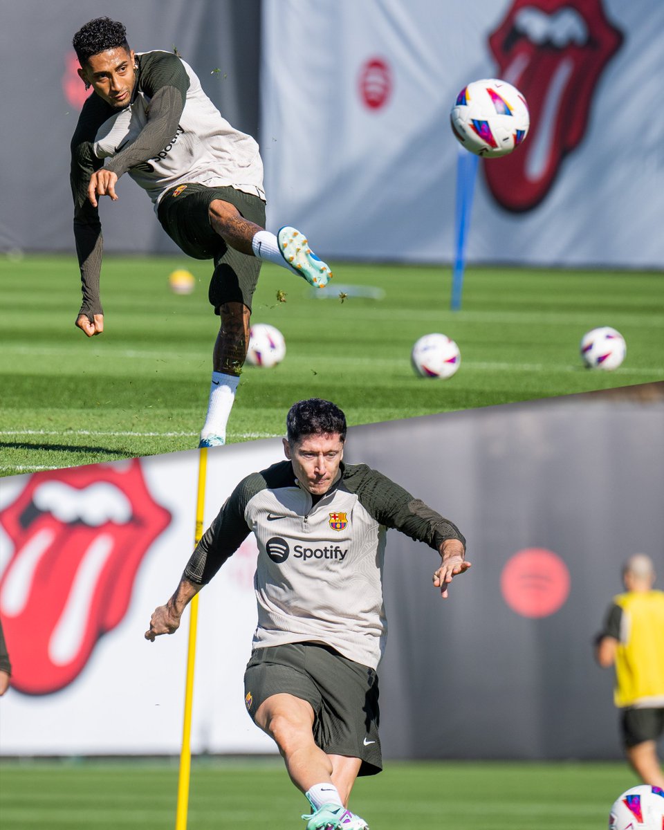 FCBarcelona_cat's tweet photo. Pedri, Kounde, De Jong, Raphinha i Lewandowski s'han entrenat avui amb el grup https://t.co/UYTec61roi