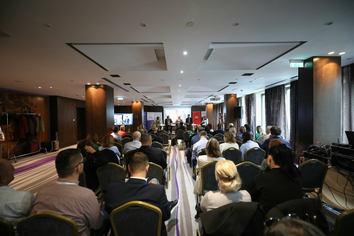 IOMSerbia's tweet photo. Hosting today with @Grupa484 , @OSCE_Serbia &amp; @osce_odihr the regional event on the establishment of a national independent human rights border monitoring mechanism in 🇷🇸. 

➡️ Sharing @UNmigration's views on the application of existing standards &amp; guidelines with @BAmieux https://t.co/MNFXZl0rYL