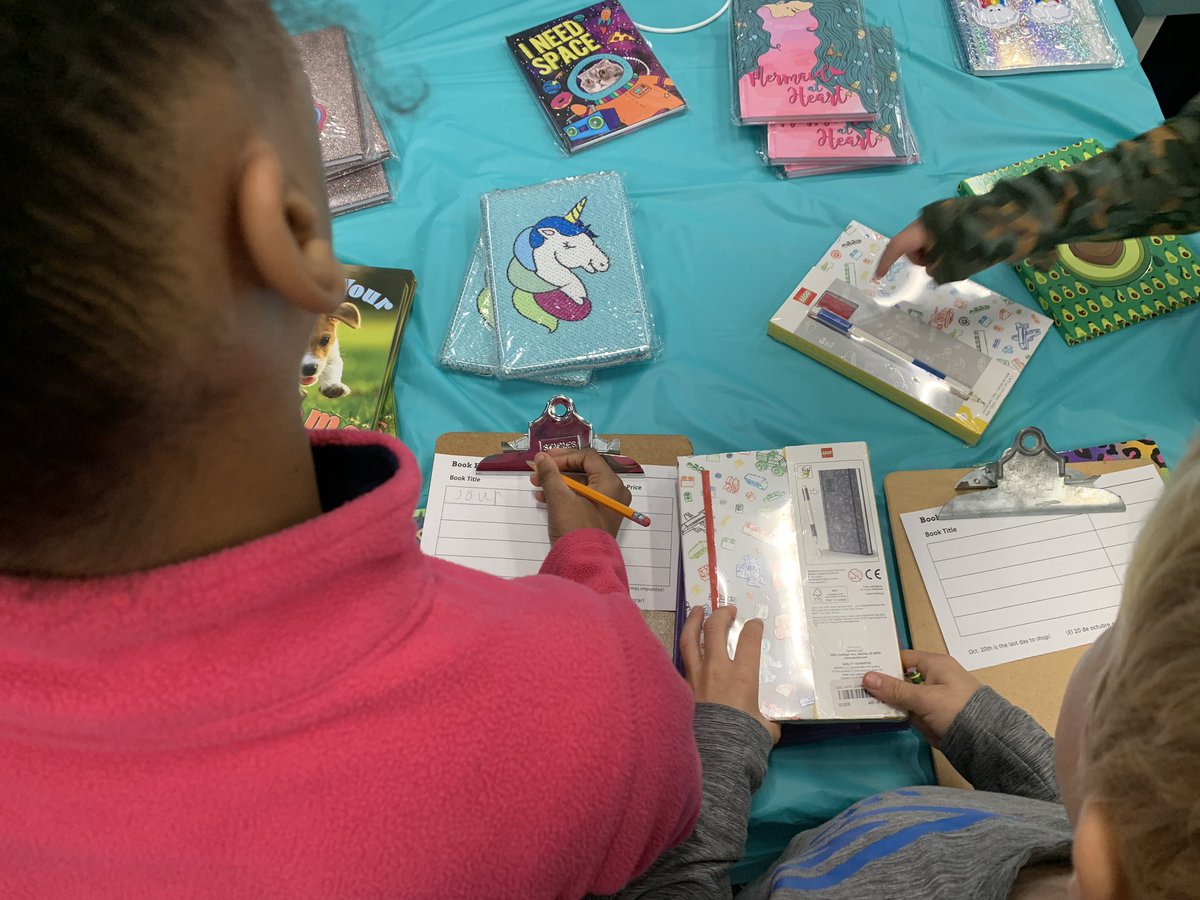 LambClubBlvd's tweet photo. We 🩵 last week’s Book Fair! And we 🩵 @manateereads and her intentional ways to help students let their grown ups know which books they’d like. @literati https://t.co/n3xdj9yUmy