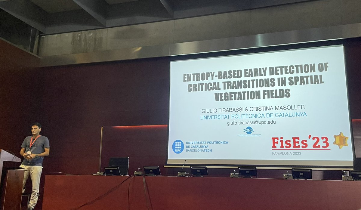 cristinamasoll1's tweet photo. How to detect an approaching vegetation transition directly from observations? I am happy to see our work (recently published in PNAS) presented at #FisEs23 by @giutirabassi 
https://t.co/c4zmJENL24 https://t.co/c1gz7rroUy