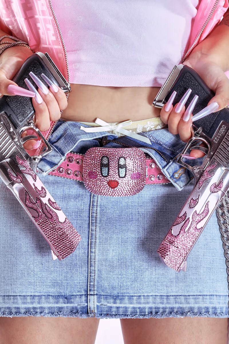 _HDD's tweet photo. 730Carlina x B.B. Simon "Star Baby" Belts https://t.co/529s9XXkxf