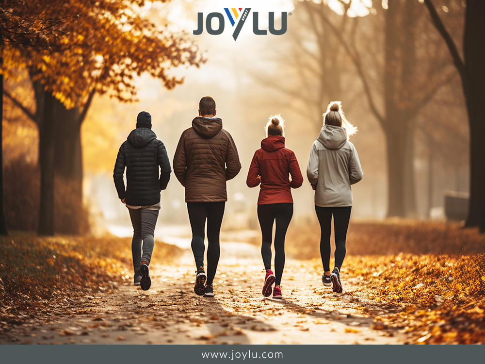 ¡Prepárate para la temporada de lluvias y frío! 🌧️❄️ En Joylu Sport, hemos diseñado una increíble colección de prendas que te mantendrán cálido y seco durante esta temporada. 

📍 𝐉𝐎𝐘𝐋𝐔 𝐒𝐏𝐎𝐑𝐓
C/ Imprenta de la Alborada, Pol. Ind. Quemadas. Córdoba

☎️ 957 32 45 42