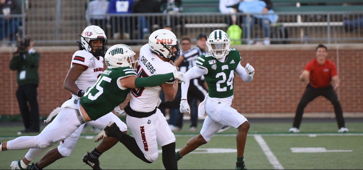 CFBSelect.com (@cfbselect) on Twitter photo Best CFB Defenses (by YPG against)
1. Penn State (218)
2. Air Force (223)
3. Michigan (227)
4. Ohio U (256)
5. Ohio State (260)
6. Georgia (263)
7. Clemson (276)
8. Rutgers (277)
9. Texas A&M (278)
10. Troy (281)
Can you win the CFP without a Top 10 defense?🤔
Retweet & Reply! Best CFB Defenses (by YPG against)
1. Penn State (218)
2. Air Force (223)
3. Michigan (227)
4. Ohio U (256)
5. Ohio State (260)
6. Georgia (263)
7. Clemson (276)
8. Rutgers (277)
9. Texas A&M (278)
10. Troy (281)
Can you win the CFP without a Top 10 defense?🤔
Retweet & Reply!