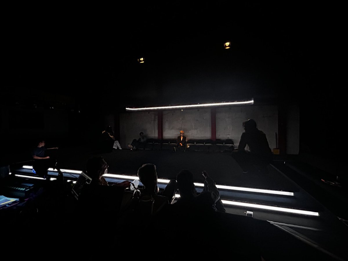 alastairwhatley's tweet image. First preview tonight of Jonathan Maitland’s extraordinary new play #TheInterview @ParkTheatre - parktheatre.co.uk/whats-on/the-i…. Superb work on display from cast and creatives led by @michaelfentiman and produced by @OriginalTheatre